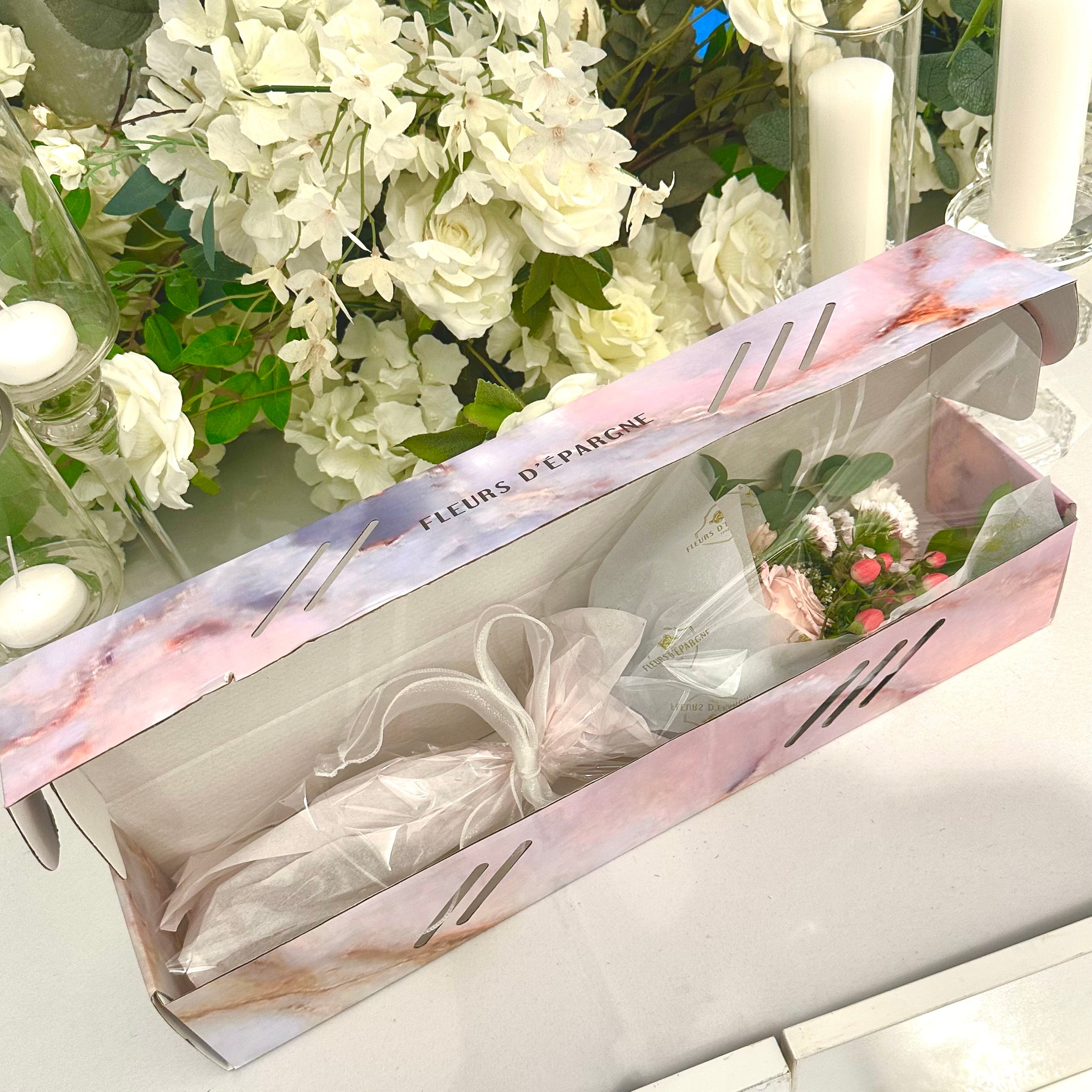 Lex Arrangement in Box - Fresh Flowers