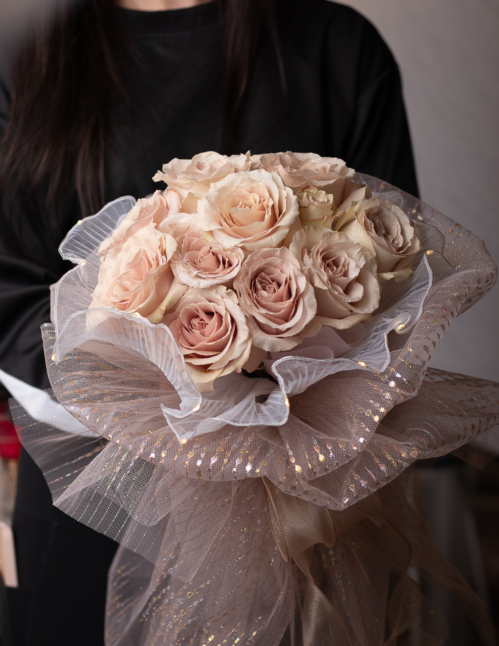 Izella - Fresh Flowers