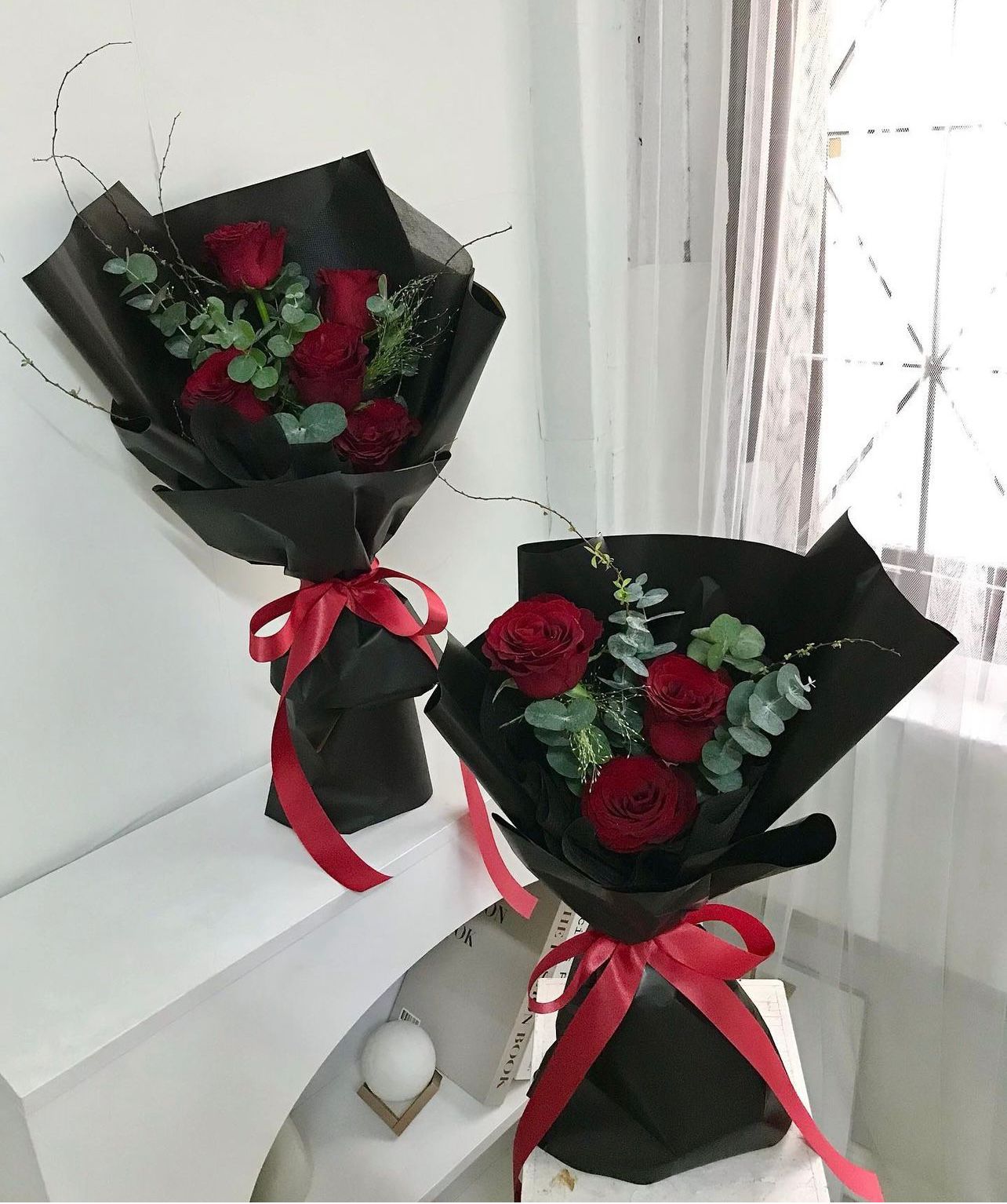 Red Classic Love - Fresh Flowers
