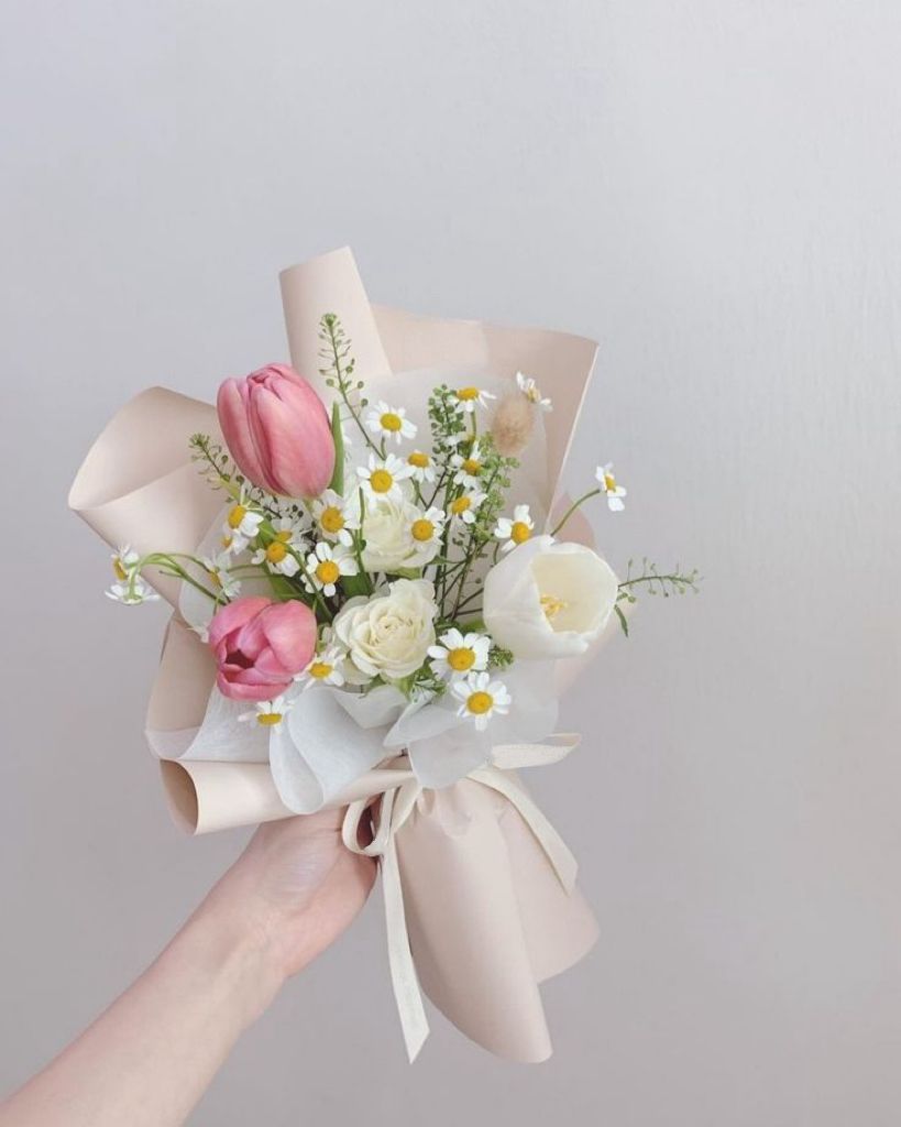 Tulip Mini Love Arrangement - Fresh Flowers