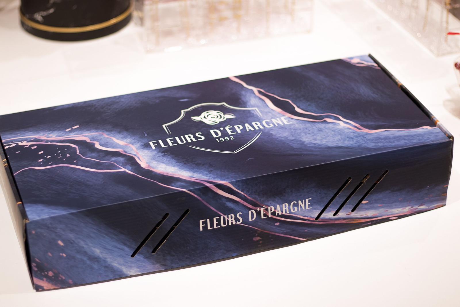 Fleurs D'epargne Large Fragrant Gift Box