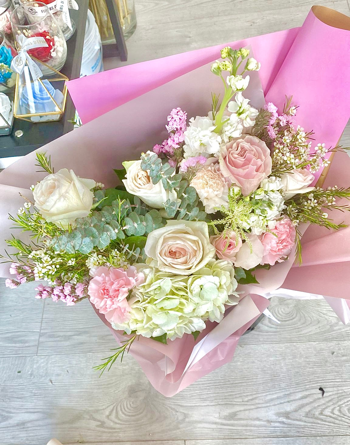 Elegance Bouquet - Fresh Flowers