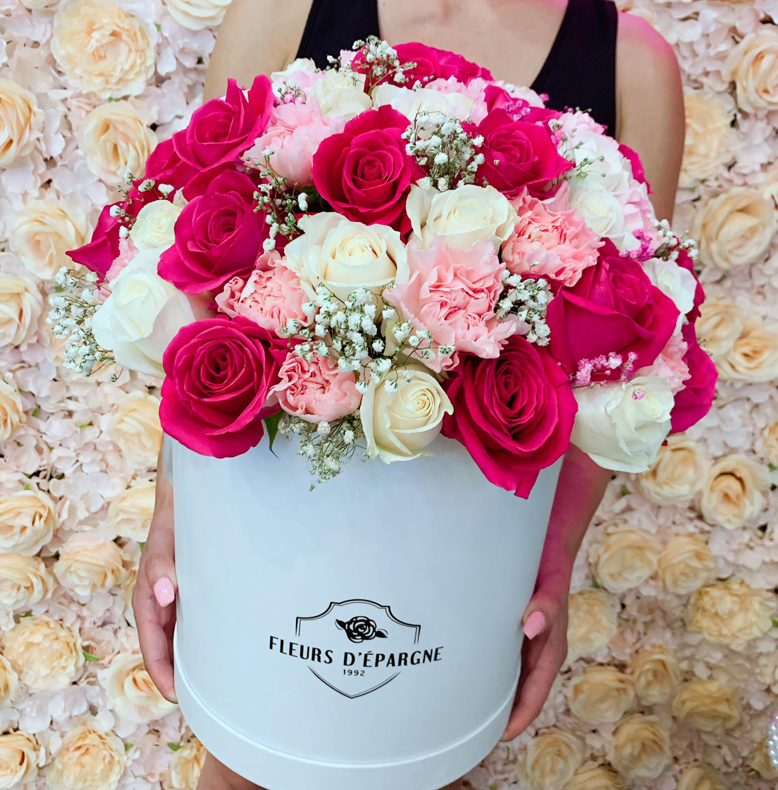Super Dome Fresh Bucket - Fresh Flowers