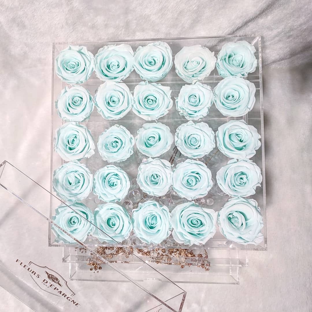 Tiffany Vanity in Ultimate Crystal Box