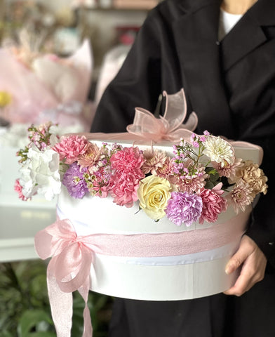 XL Round Hat Fresh Box - Fresh Flowers