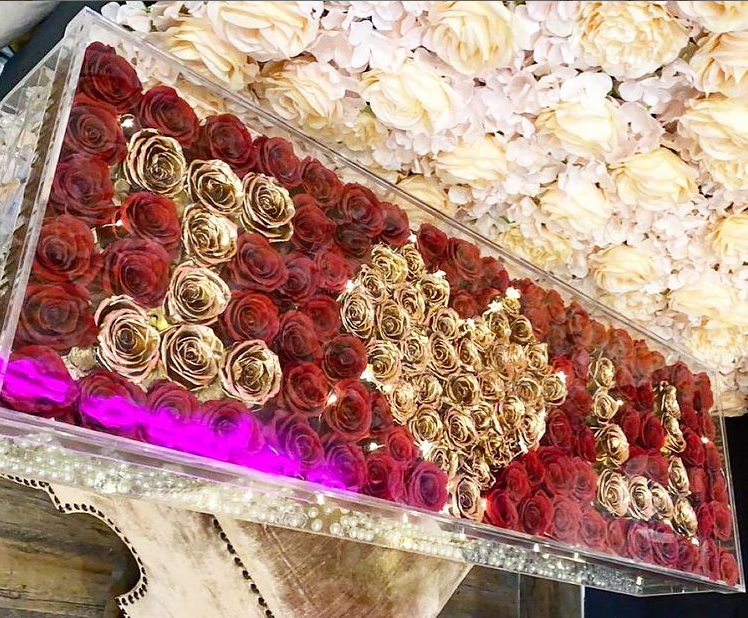 Crystal Elegance with 114 roses